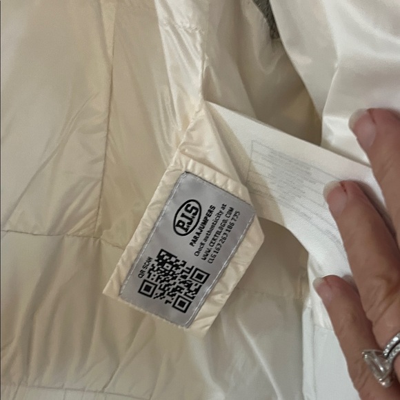 Parajumpers White and Tan Puffer Jacket - Picture 10 of 13